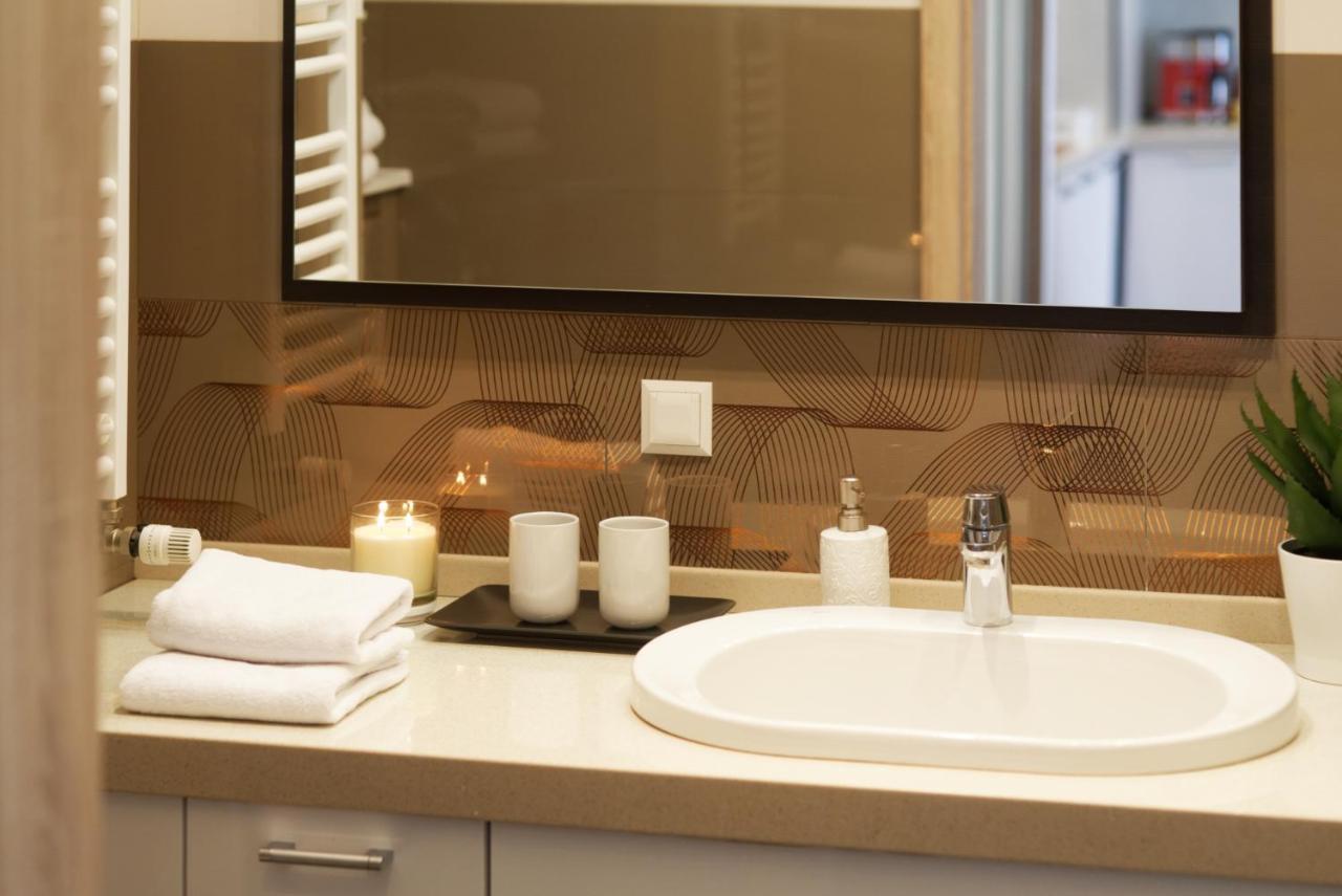 פוזנן City Center Apartament Parking By Impero מראה חיצוני תמונה